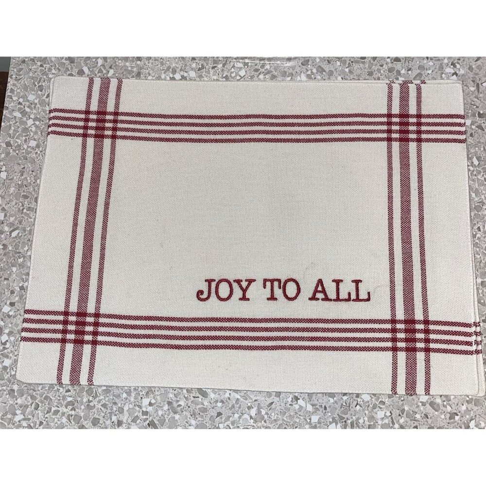 St Nicholas Square Christmas Placemats Red White Lot of 4 Unique Sayings Cotton - Picture 8 of 14